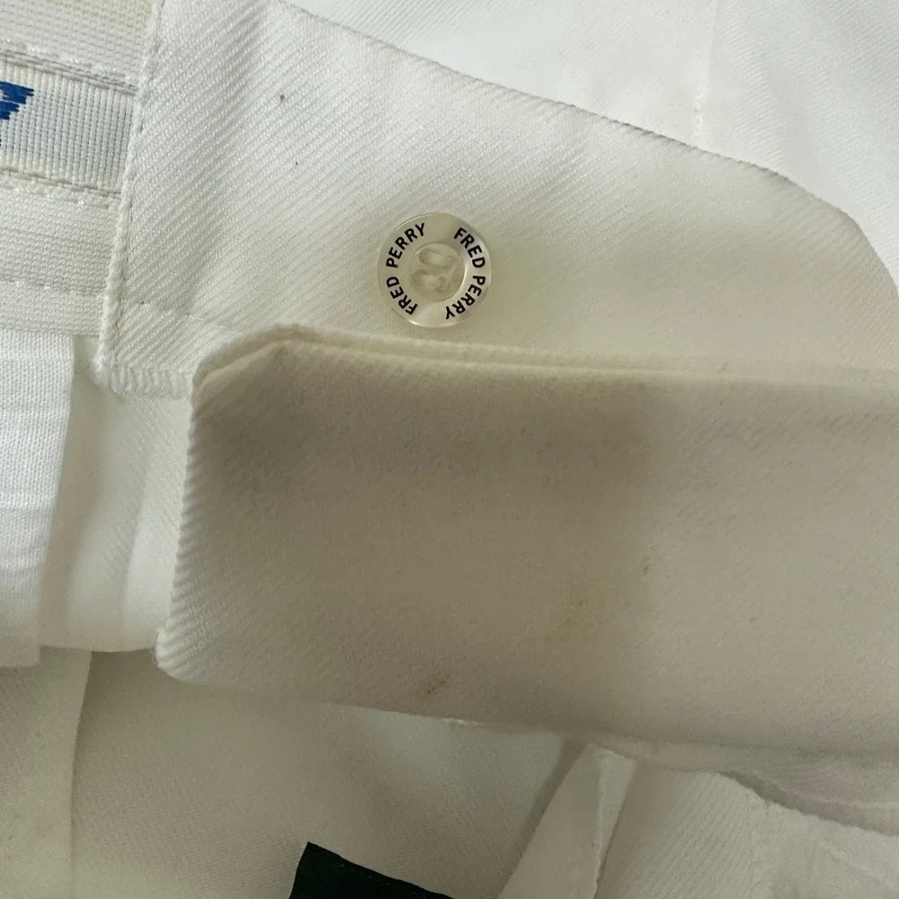 Fred Perry minor faint